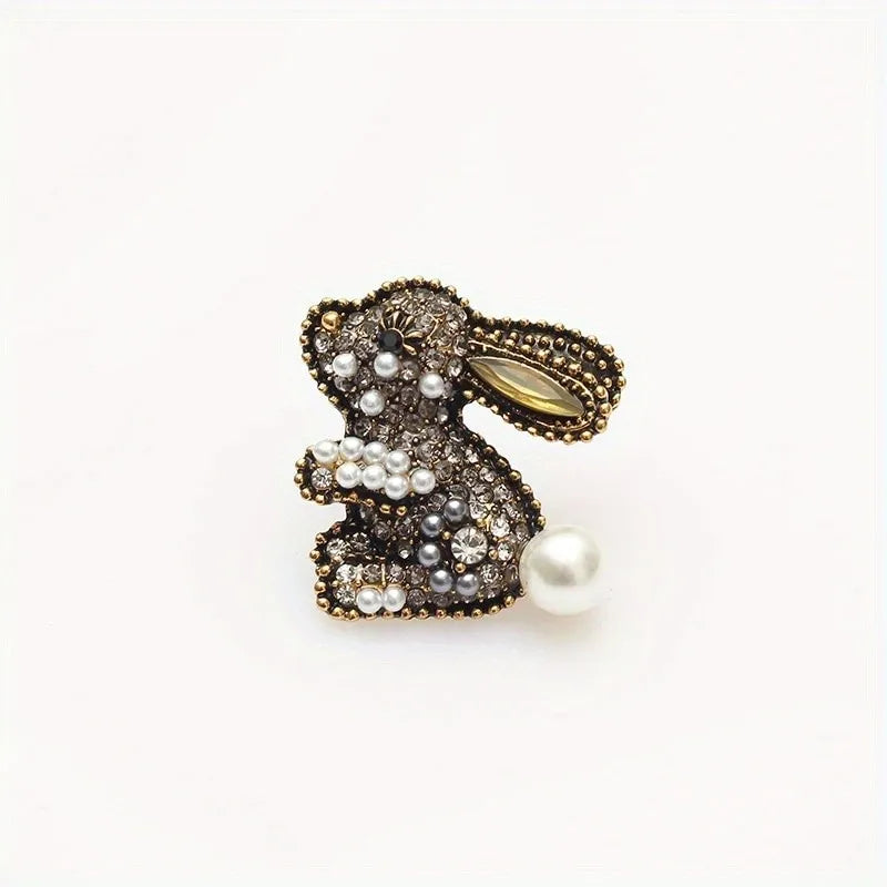 Retro Alloy Rabbit Brooch Pins Female Ins Trendy Party Coller Cute Sweater Brooches Accessories