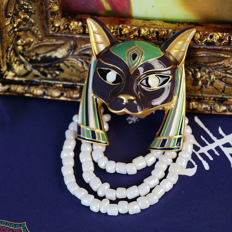 Egypt Wolf Head Brooches Enamel Soul Keeper Bead Chain Corsage Fox Animal Pins Jewelry