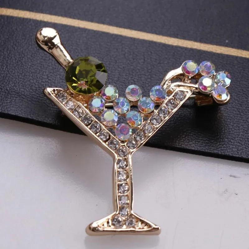 New Hot Selling Fashion Alloy Dripping Oil Wine Bottle Brooch Lady's Corsage