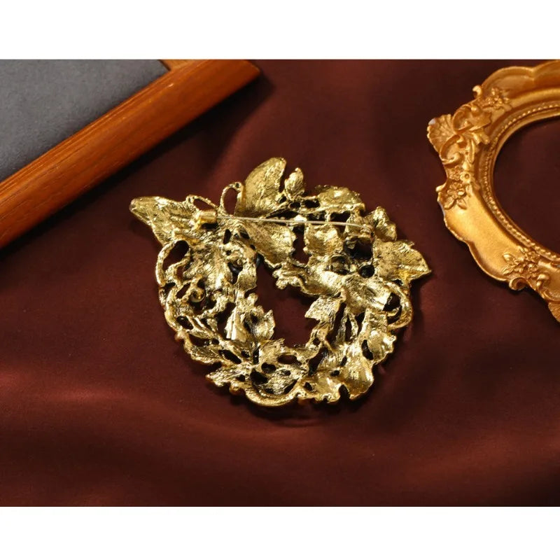 Baroque Retro Alloy Large Heavy Duty Butterfly Wreath Brooch Temperament Men And Women's Suit Clothing Accessories Corsage
