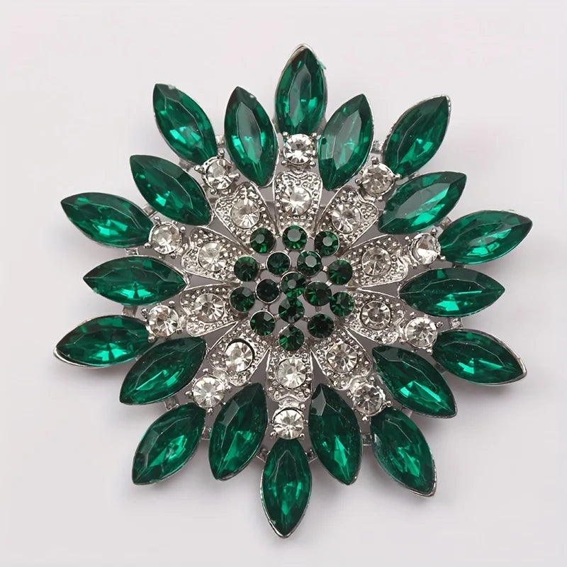 Classic Vintage Vintage Cross Lion Head Brooch Necklace Pendant Dual-use Fashion Old Badge Unisex Clothing Accessories Pins