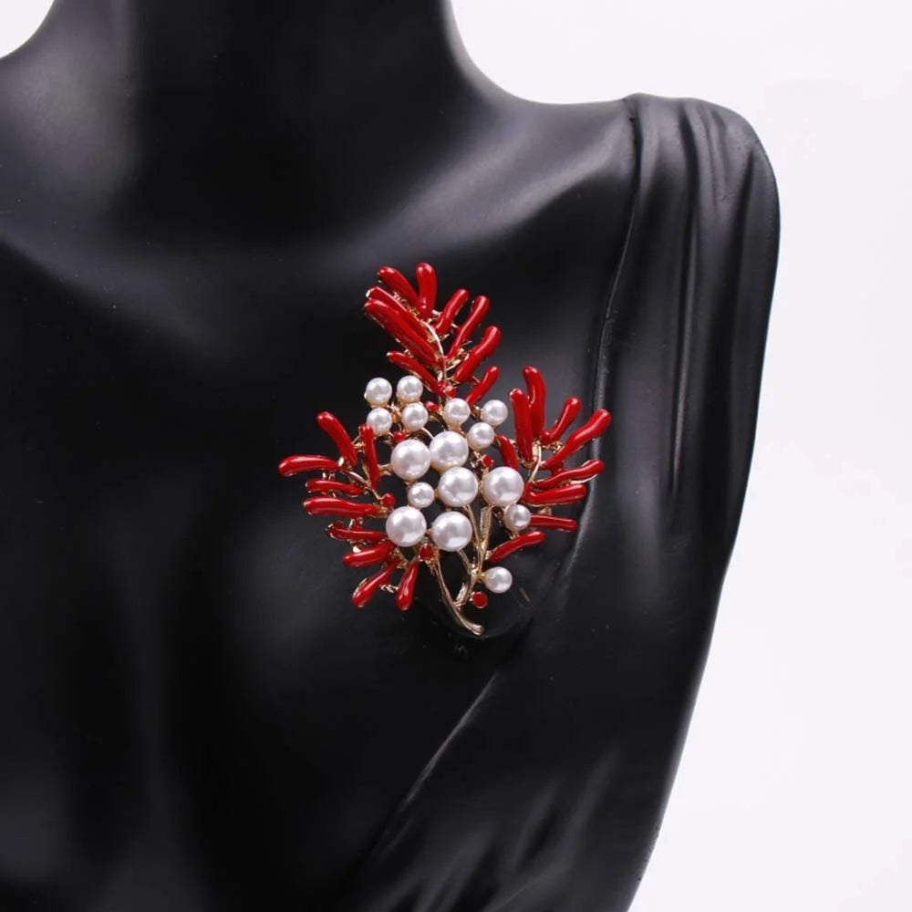 Women's Simple Rhinestone Pearl Clip Hollow Brooch Metal Flower Accessories