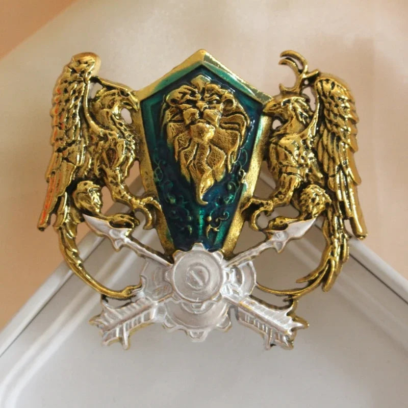 Classic Retro Angel Wings Master Brooch Exaggerated Personality Alloy Animal Emblem Men's Suit Shirt Clothing Accessories Pins