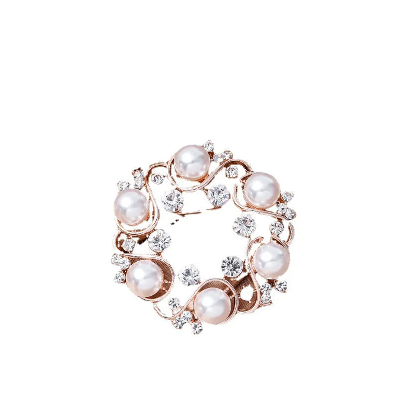 Women's Simple Rhinestone Pearl Clip Hollow Brooch Metal Flower Accessories