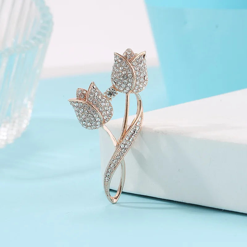 High-end brooch Rhinestone tulip flower brooch anti-glare suit brooch collar pin clothing