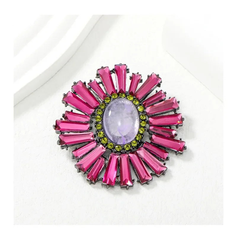 Retro Personality Exaggerated Resin Imitation Crystal Brooch Alloy Rhinestone Sunflower Emblem Clothing Accessories Brooch Pins