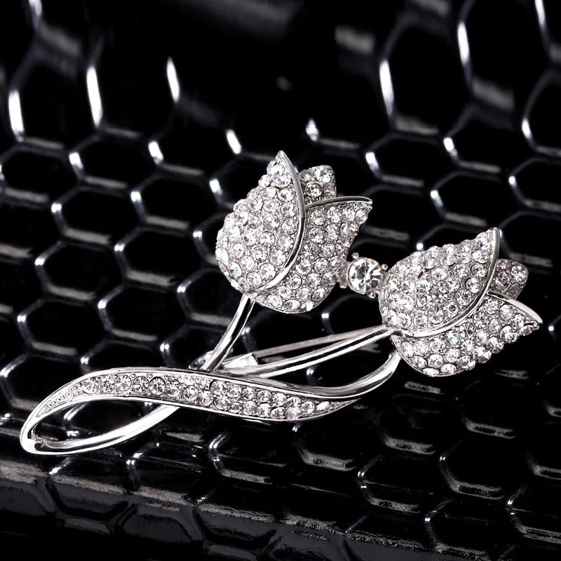 High-end brooch Rhinestone tulip flower brooch anti-glare suit brooch collar pin clothing