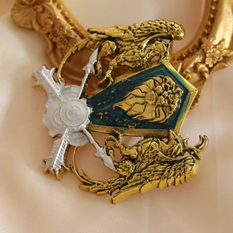 Classic Retro Angel Wings Master Brooch Exaggerated Personality Alloy Animal Emblem Men's Suit Shirt Clothing Accessories Pins