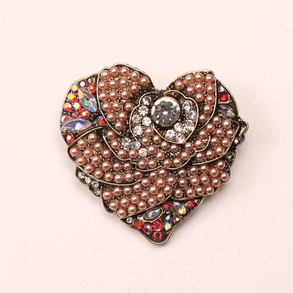 Women's Simple Rhinestone Pearl Clip Hollow Brooch Metal Flower Accessories