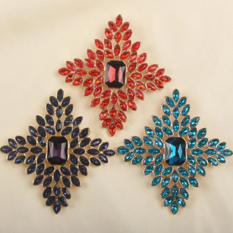 Medieval Minimalist Atmospheric Rhinestone Brooch Full Of Diamonds Elegant Retro Luxury Badge Men/Women's Clothing Accessories