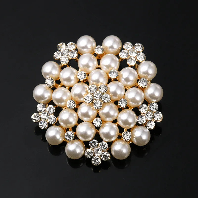 Women's Simple Rhinestone Pearl Clip Hollow Brooch Metal Flower Accessories
