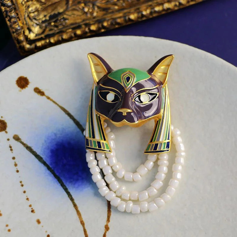 Egypt Wolf Head Brooches Enamel Soul Keeper Bead Chain Corsage Fox Animal Pins Jewelry